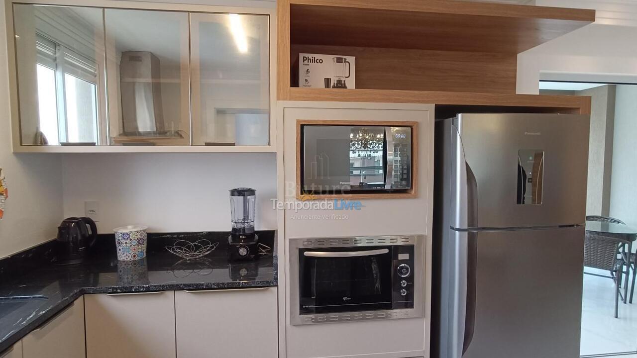 Apartamento para alquiler de vacaciones em Itapema (Meia Praia)