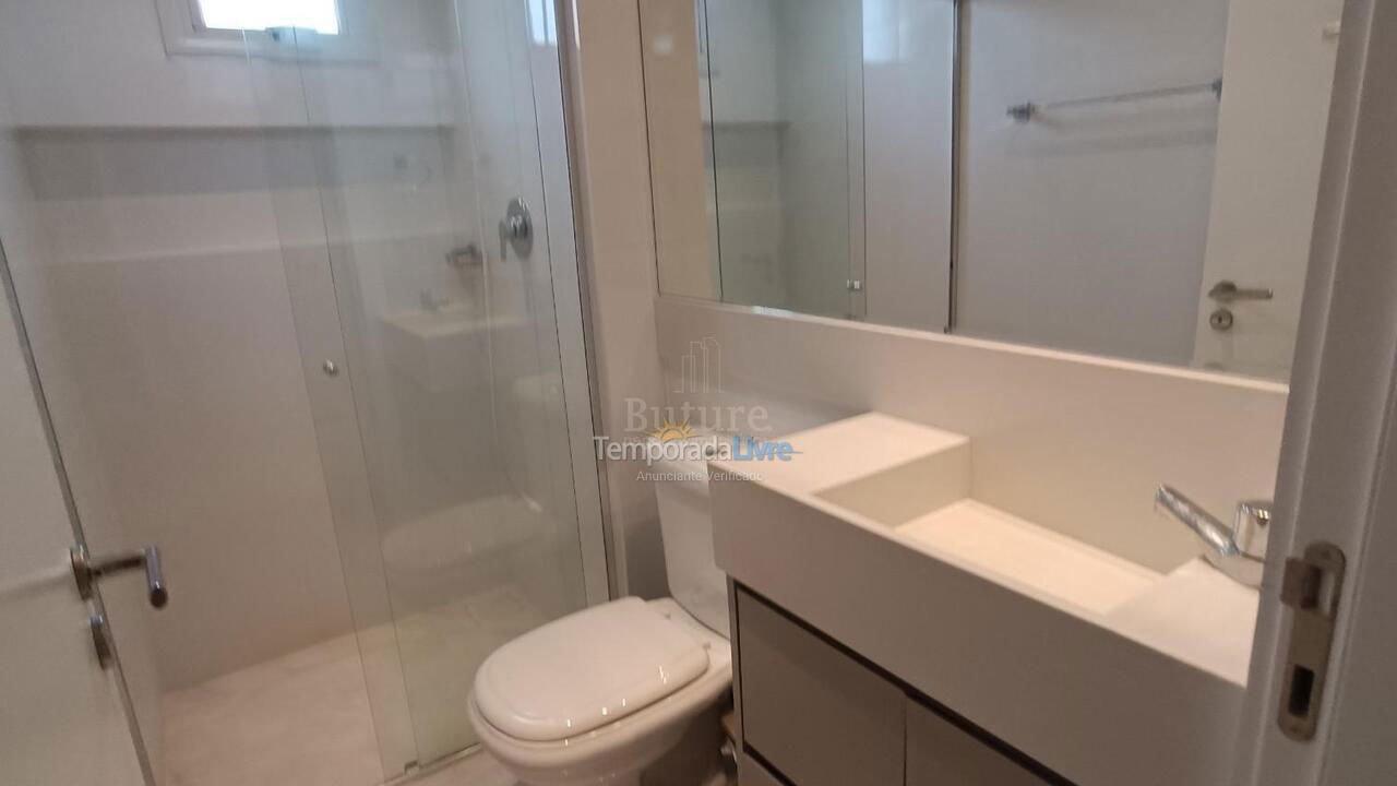 Apartamento para alquiler de vacaciones em Itapema (Meia Praia)