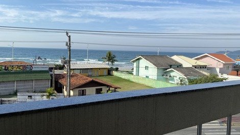 Apartamento con vista al mar en Praia de Bombas 13-23A