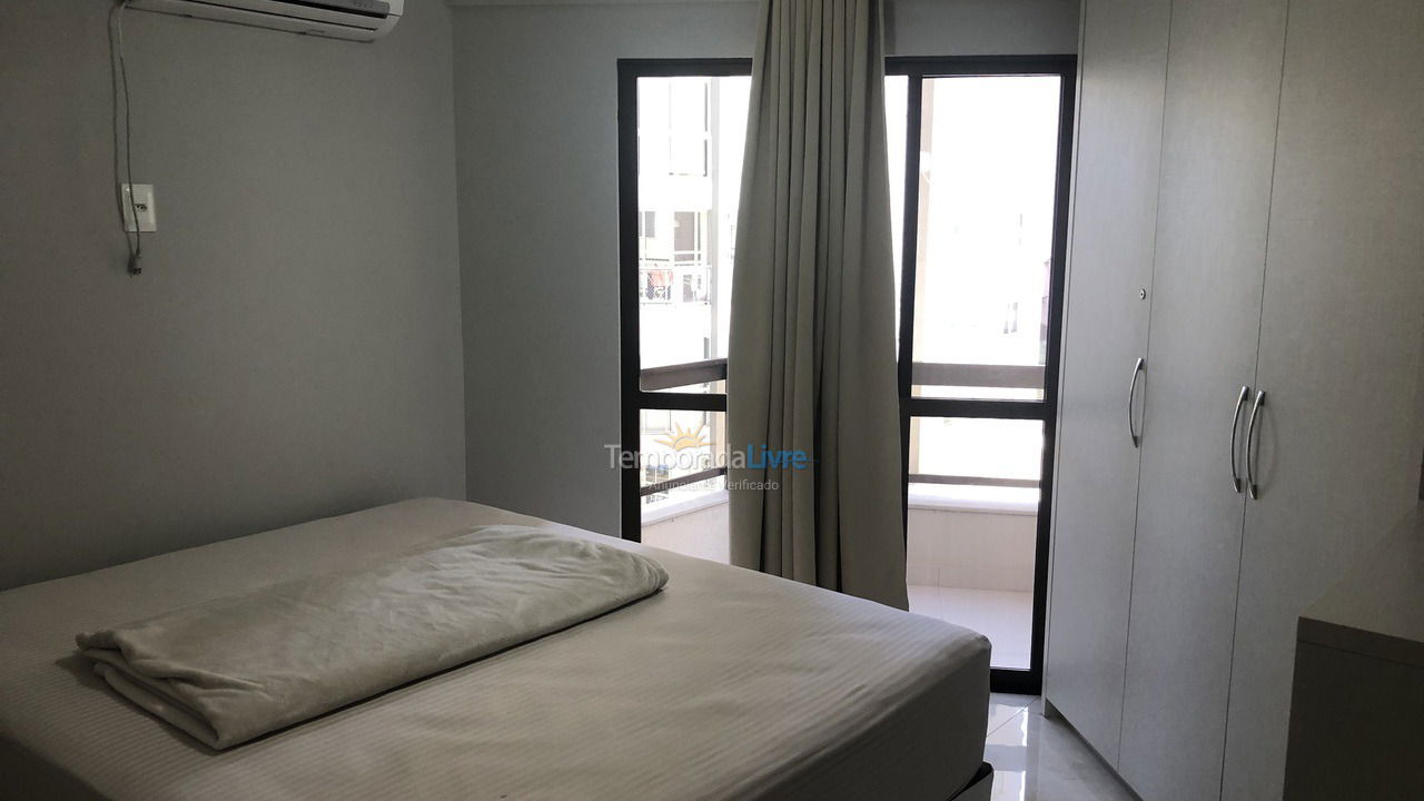 Apartamento para alquiler de vacaciones em Itapema (Meia Praia)
