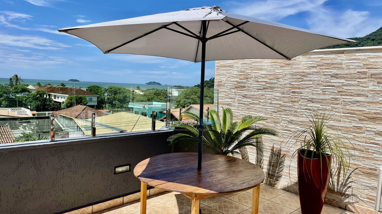 Apartment for vacation rental in Peruíbe (Centro)