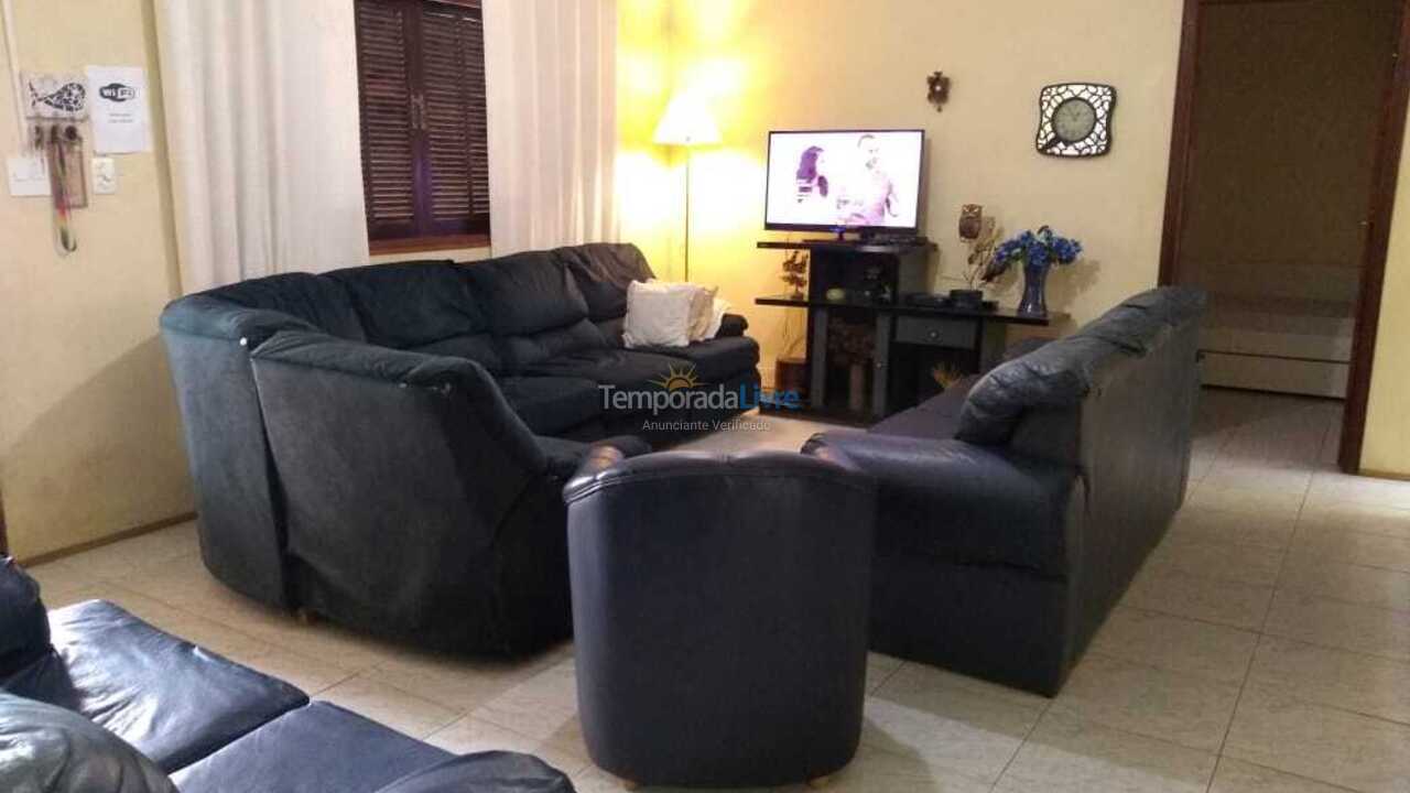Ranch for vacation rental in Mairinque (Condomínio Paineiras)