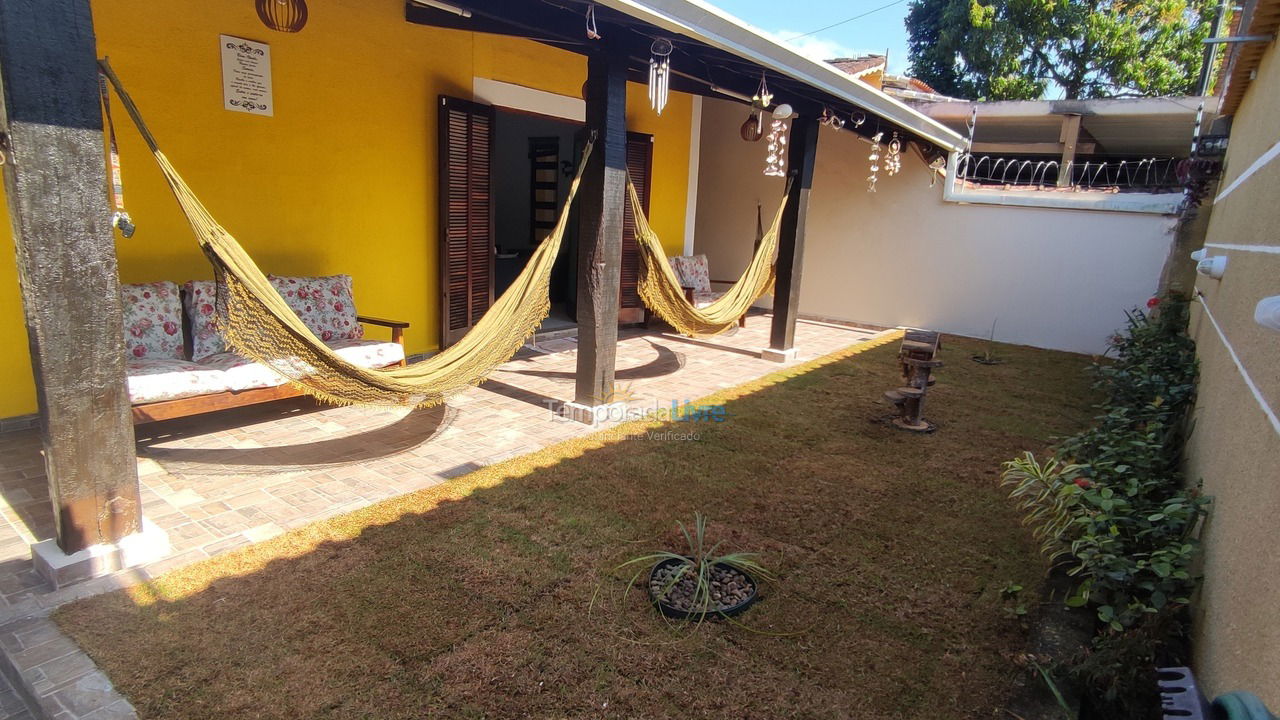 Casa para alquiler de vacaciones em Bertioga (Praia do Indaiá)