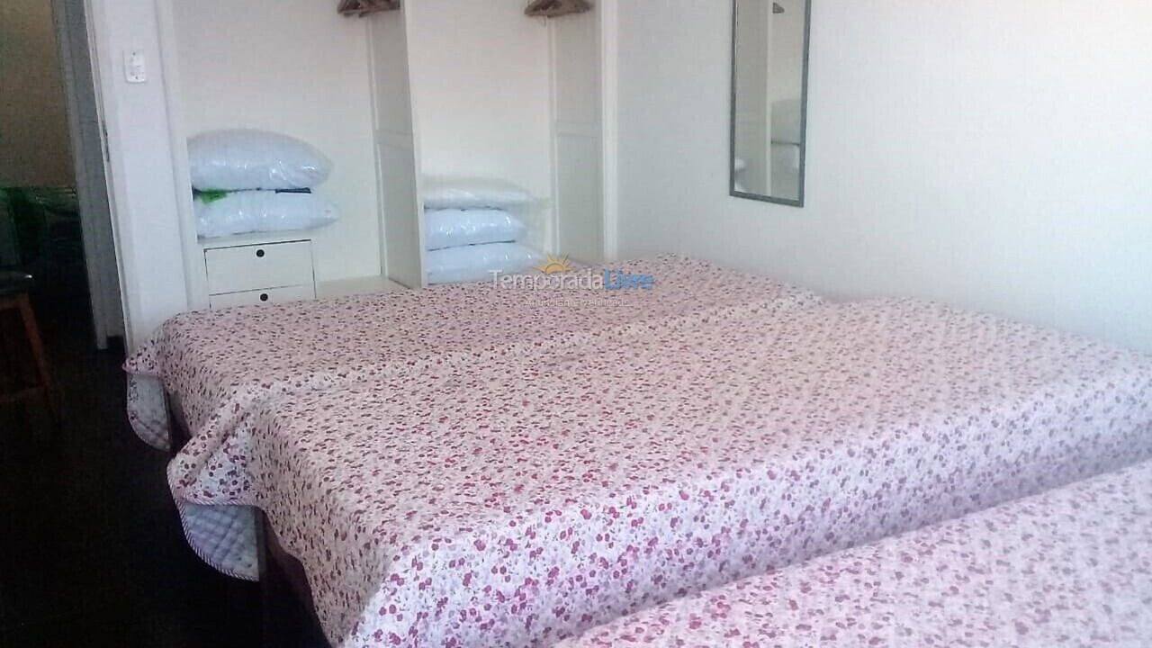 Apartamento para alquiler de vacaciones em Cabo Frio (Praia do Forte)