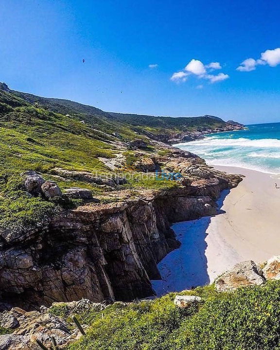 Apartamento para aluguel de temporada em Arraial do Cabo (Praia dos Anjos)