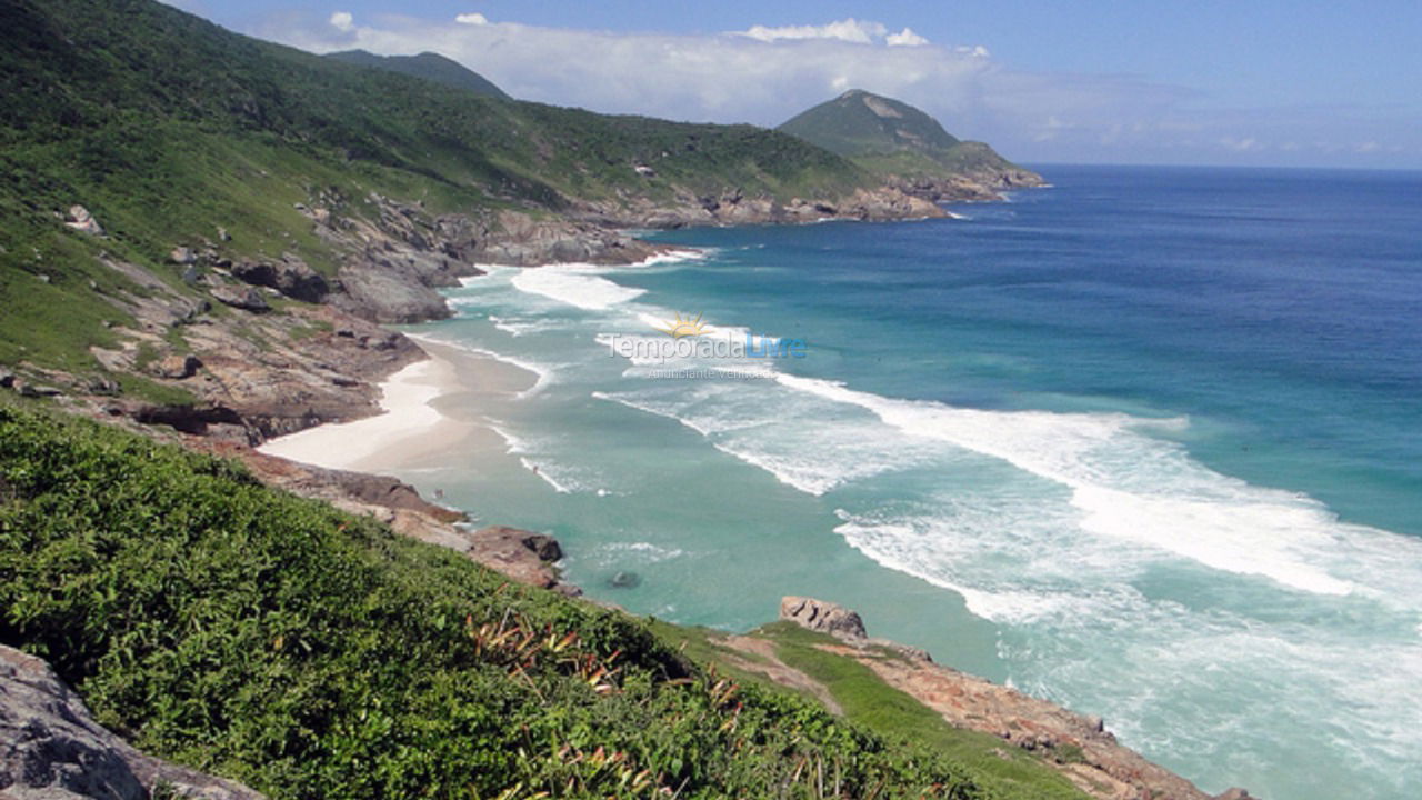 Apartamento para aluguel de temporada em Arraial do Cabo (Praia dos Anjos)