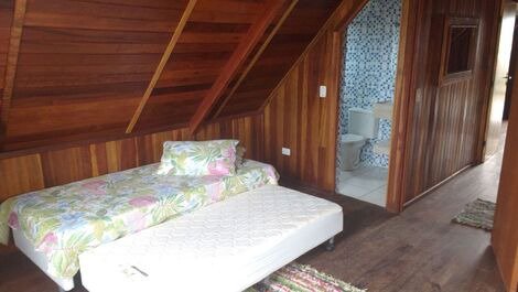 Casa Cravo na Praia do Jabaquara com 3 quartos