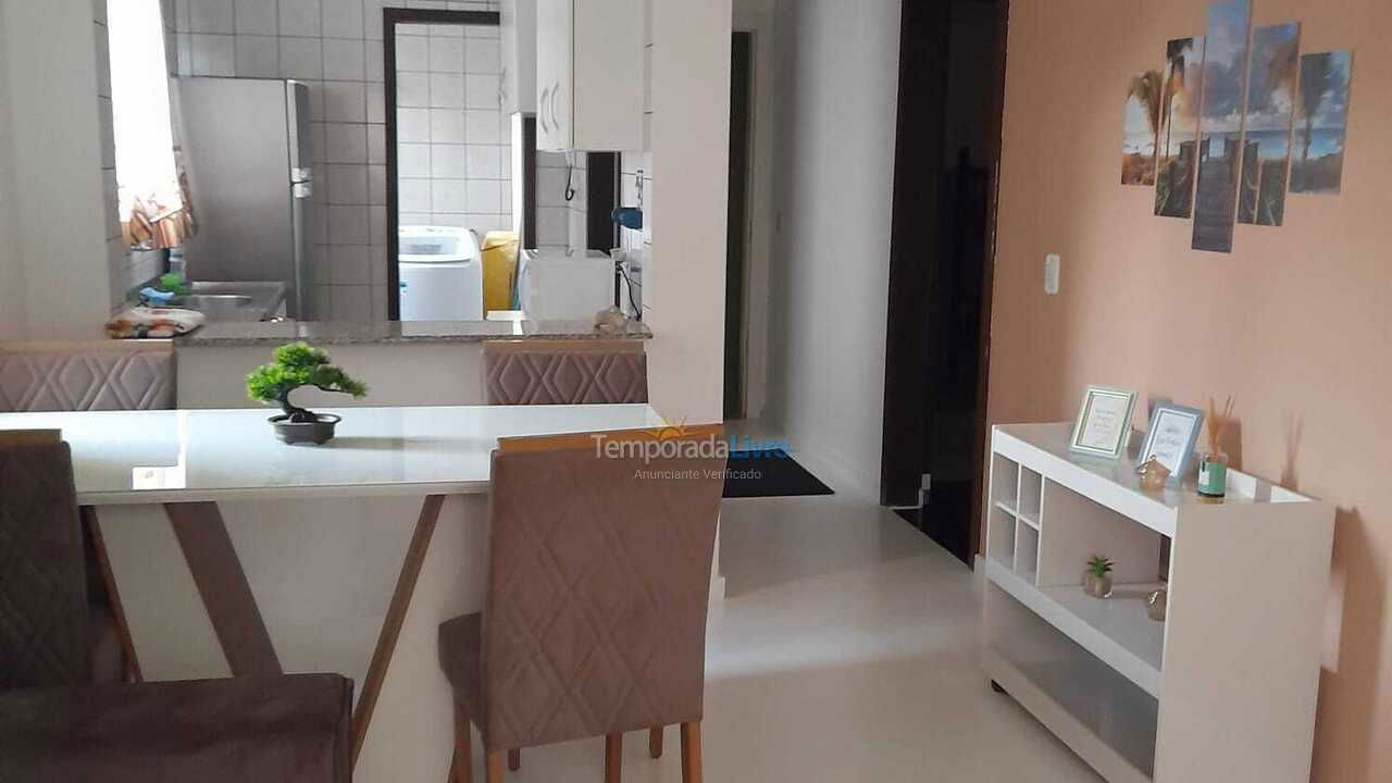 Apartamento para aluguel de temporada em Itapema (Meia Praia)