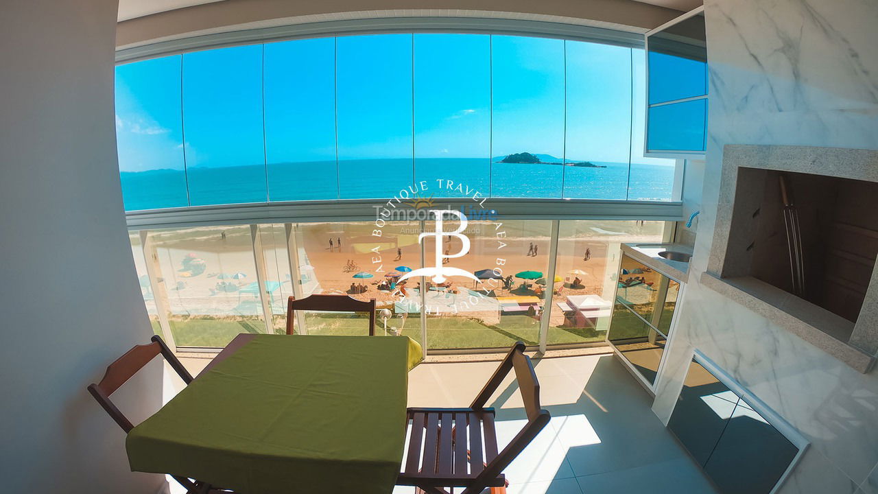 Apartment for vacation rental in Governador Celso Ramos (Praia de Palmas)