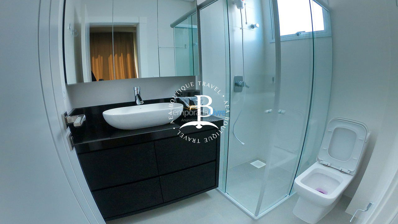 Apartment for vacation rental in Governador Celso Ramos (Praia de Palmas)