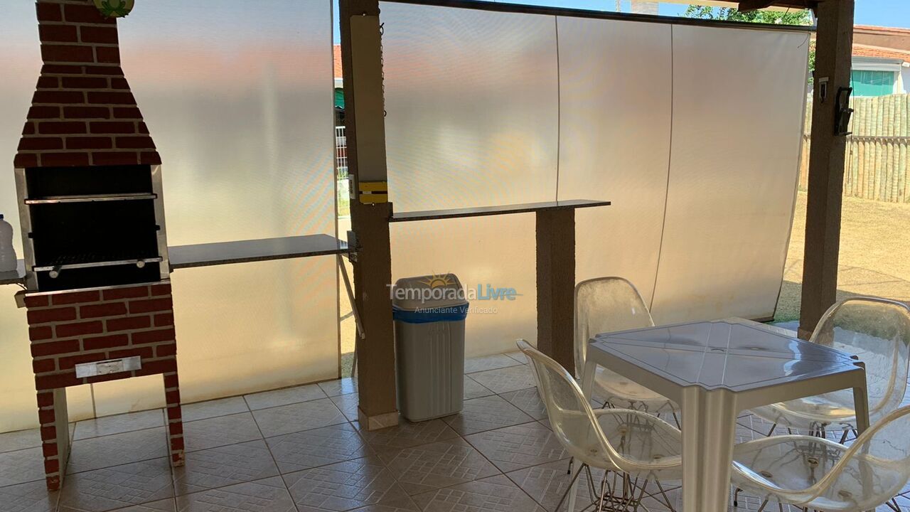 Casa para aluguel de temporada em Caldas Novas (Condomínio Village Thermas Caldas Novas)