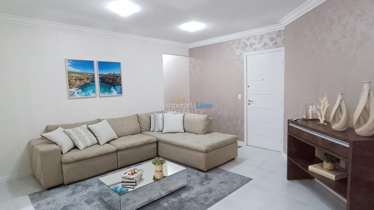 Apartment for vacation rental in Itapema (Meia Praia)