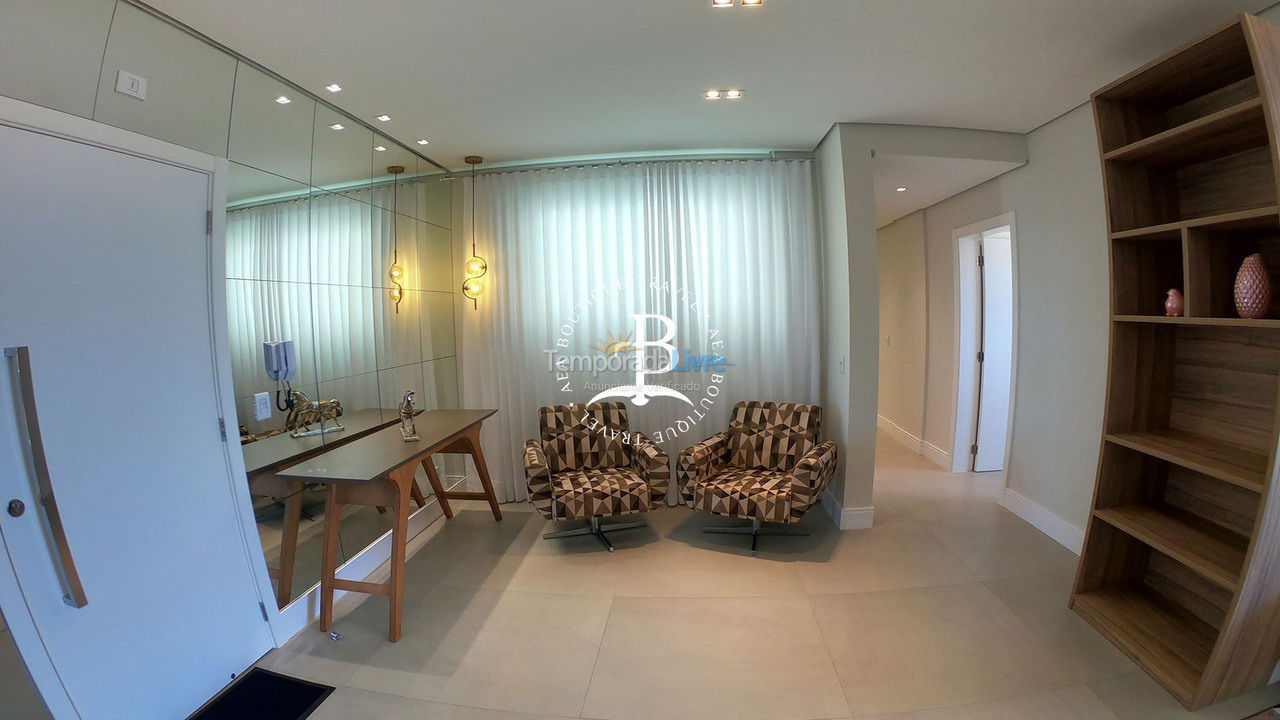 Apartment for vacation rental in Governador Celso Ramos (Praia de Palmas)