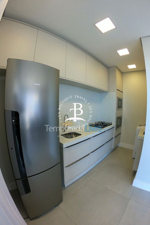 Apartment for vacation rental in Governador Celso Ramos (Praia de Palmas)