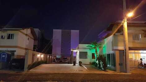 Excelente apartamento con piscina en Bombas/Bombinhas.