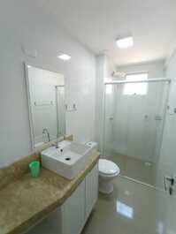 Excelente apartamento con piscina en Bombas/Bombinhas.