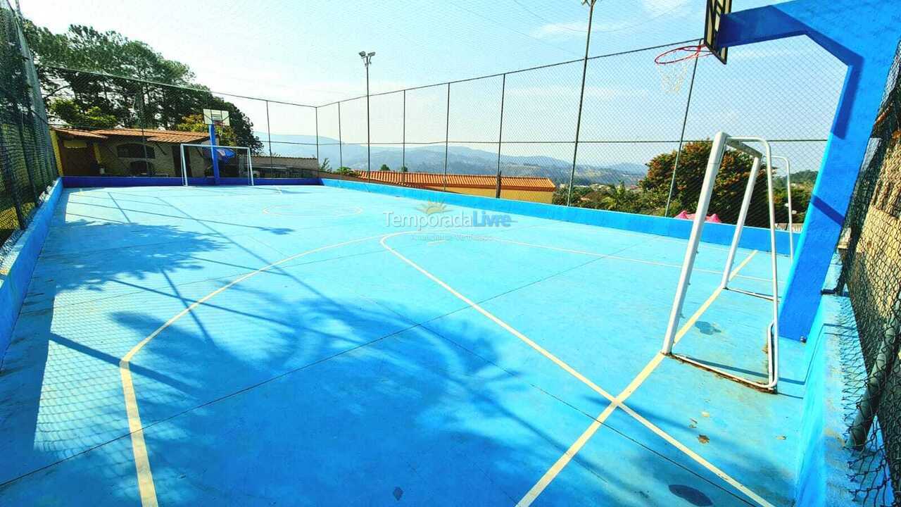 Granja para alquiler de vacaciones em Mairinque (Condomínio Porta do Sol)