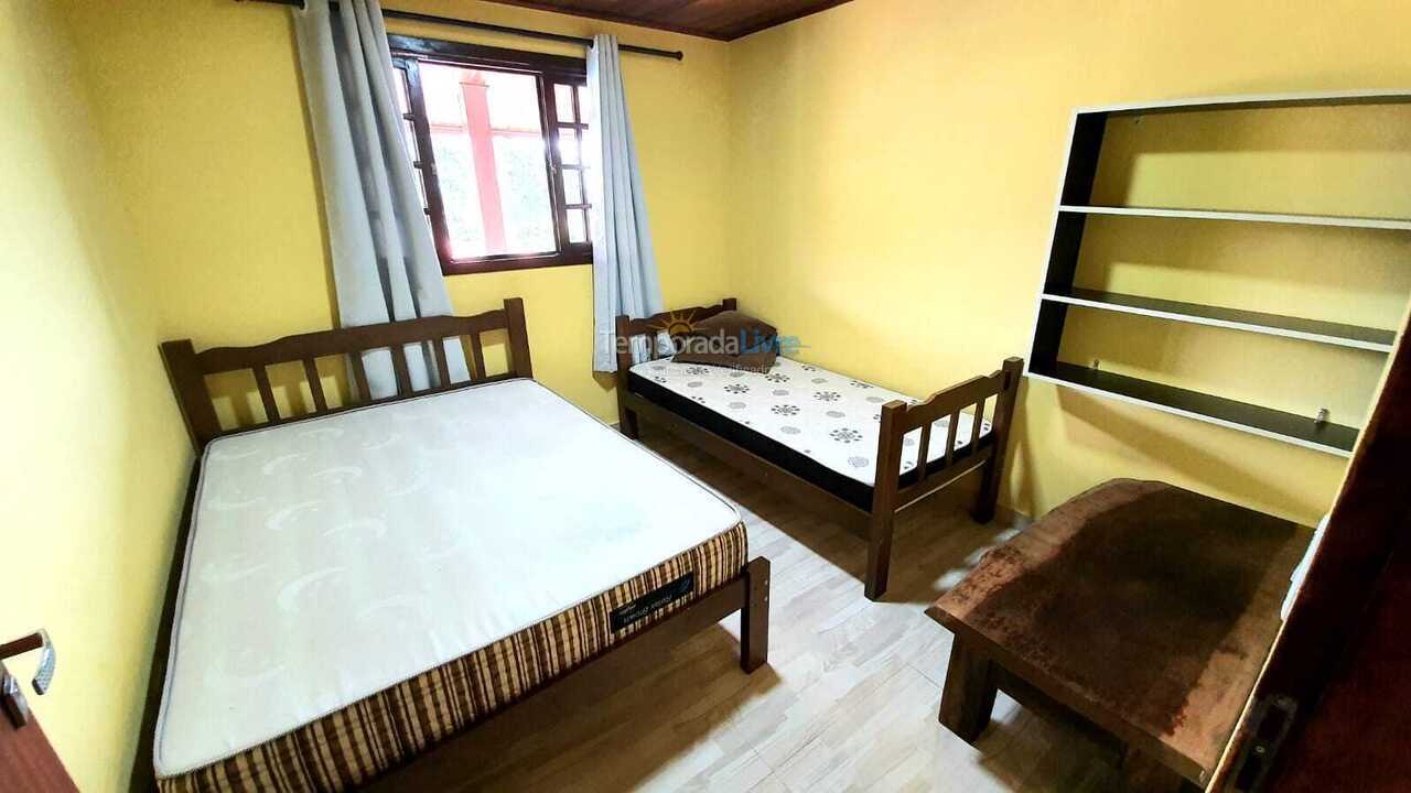 Granja para alquiler de vacaciones em Mairinque (Condomínio Porta do Sol)