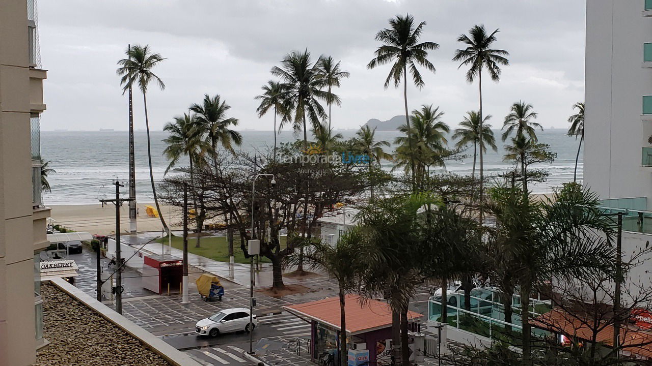 Apartamento para aluguel de temporada em Guarujá (Pitangueiras)