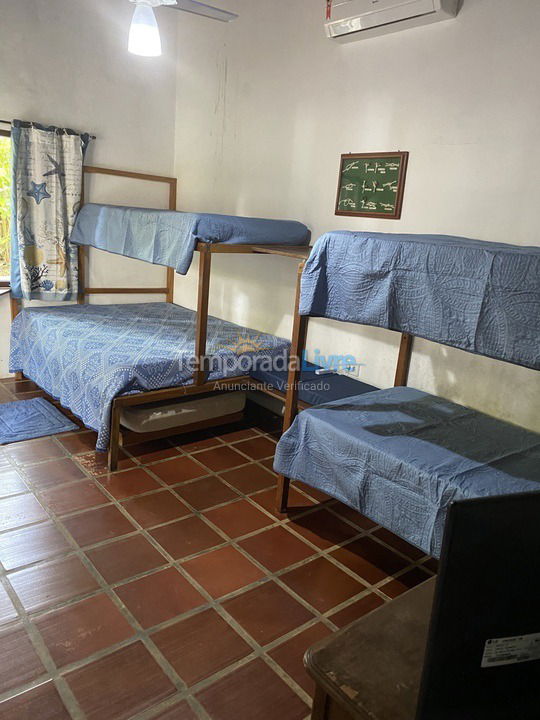 Casa para aluguel de temporada em Ubatuba (Praia da Fortaleza)