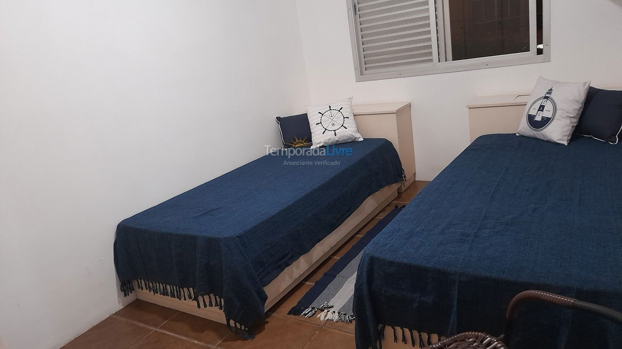 Apartment for vacation rental in Guarujá (Enseada)