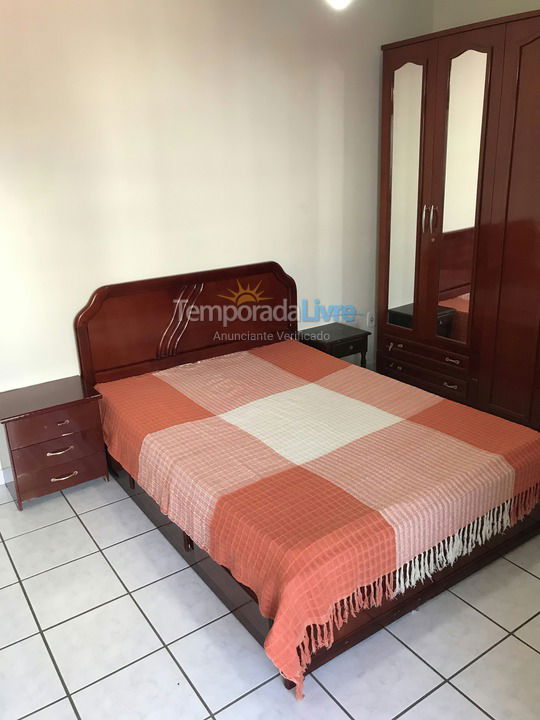 Apartamento para aluguel de temporada em Guarapari (Praia do Morro)