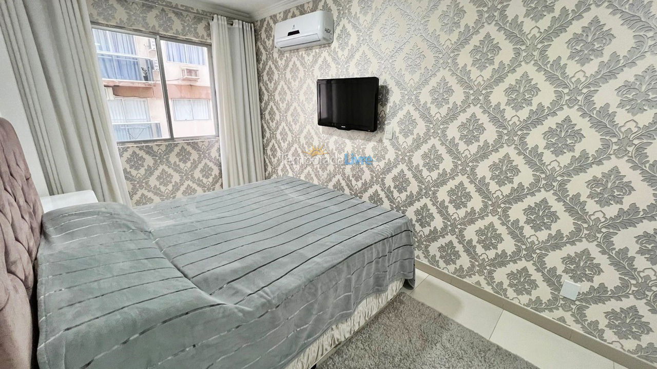 Apartamento para aluguel de temporada em Balneário Camboriú (Praia Central)
