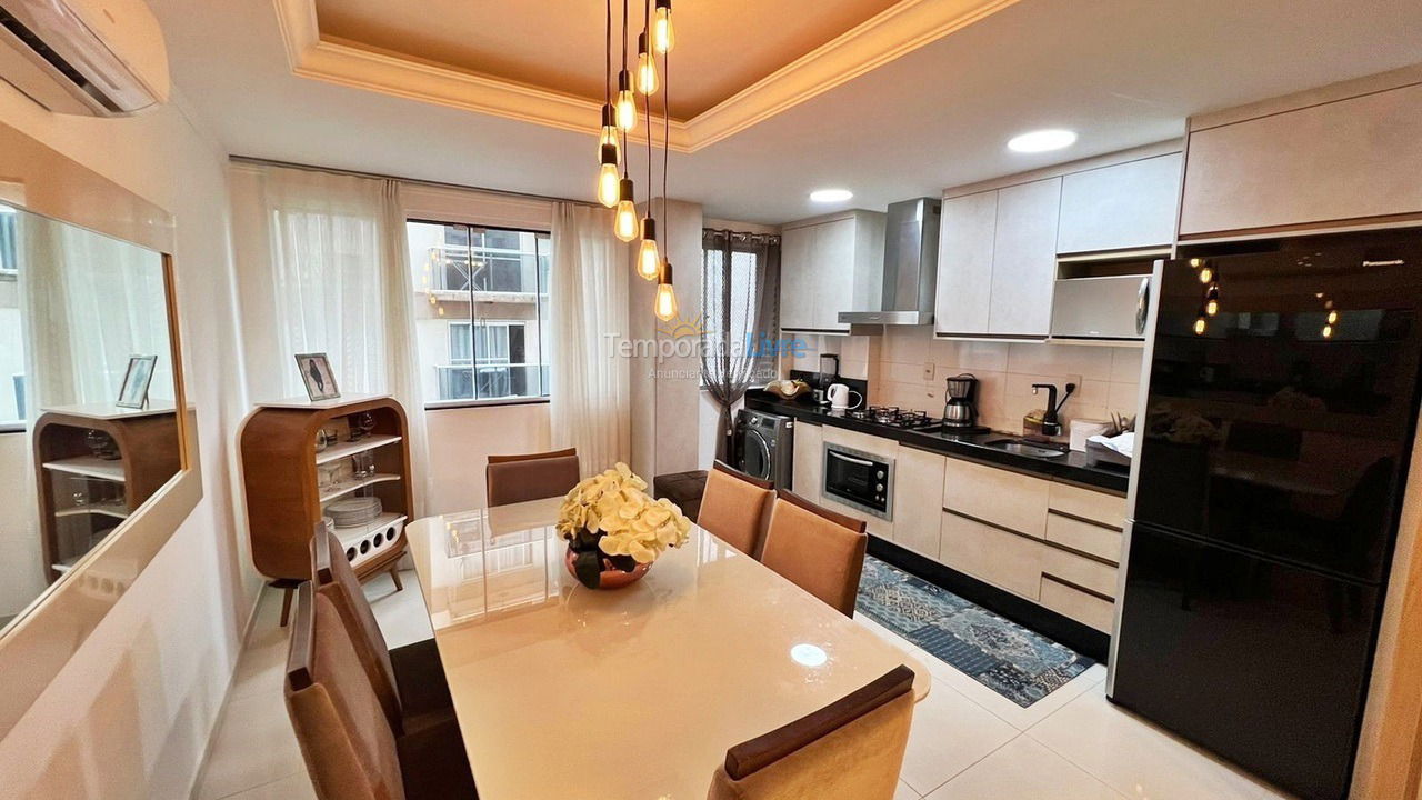 Apartamento para aluguel de temporada em Balneário Camboriú (Praia Central)