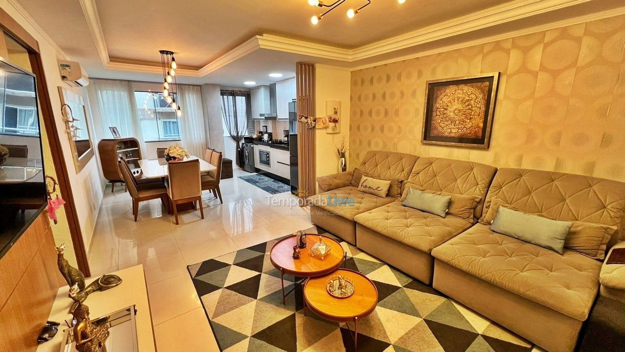 Apartamento para aluguel de temporada em Balneário Camboriú (Praia Central)