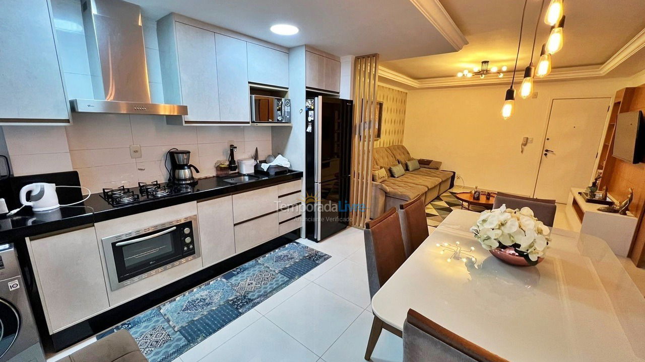 Apartamento para aluguel de temporada em Balneário Camboriú (Praia Central)