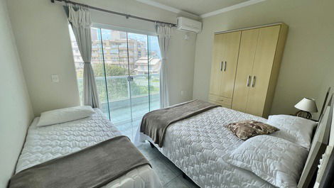 Two bedroom apartment with sea view.