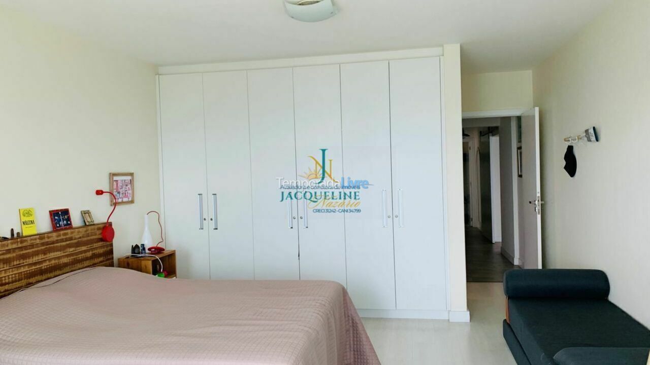 Apartamento para aluguel de temporada em Balneário Camboriú (Praia Central)