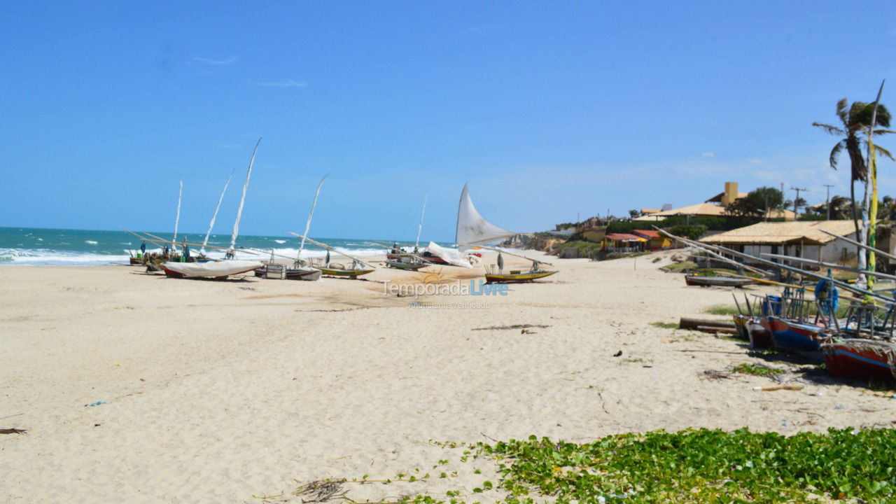 Casa para alquiler de vacaciones em Beberibe (Praia das Fontes)
