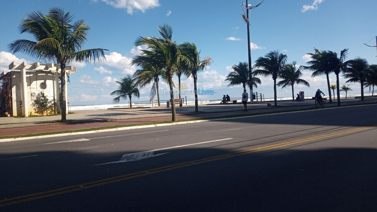 Apartamento para aluguel de temporada em Praia Grande (Boqueirão)