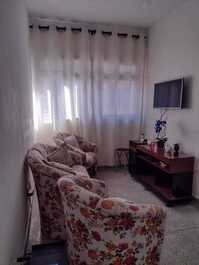 Apartamento aconchegante em Paraia Grande na quadra do mar