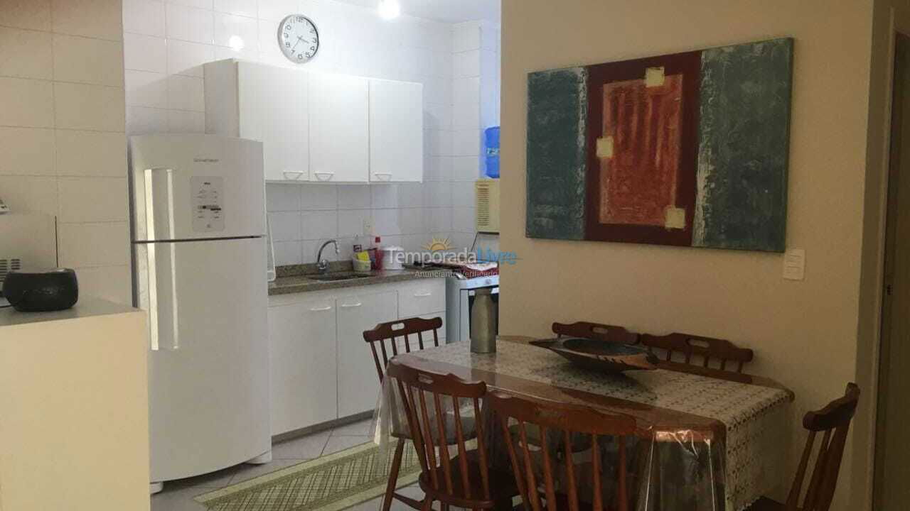 Apartamento para aluguel de temporada em Ubatuba (Praia Grande)