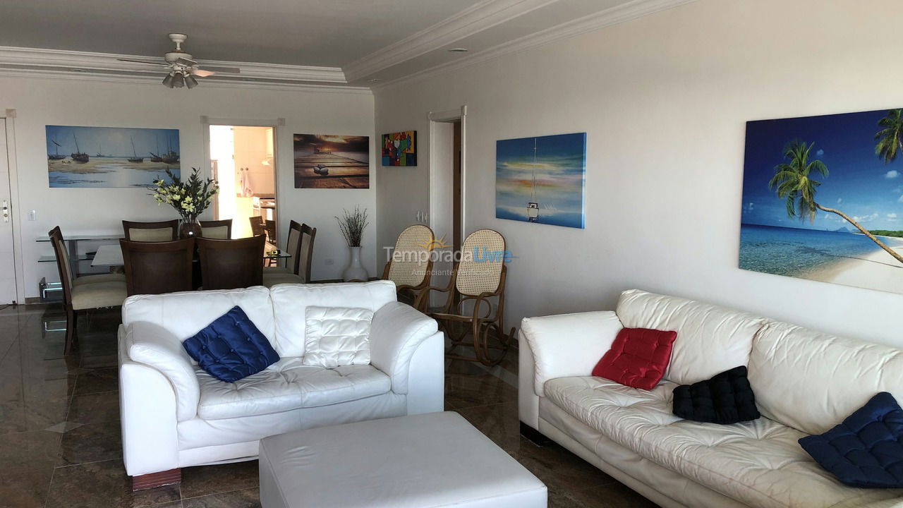 Apartment for vacation rental in Guarujá (Pitangueiras)