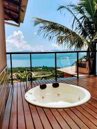 The house is close to the most popular and sought after beaches in Ilhabela