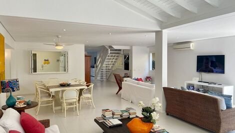 Casa en condominio con 6 suites a 50m de la playa en Juquehy - Solo...