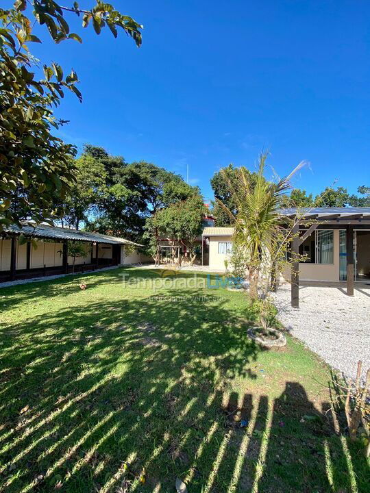 Casa para alquiler de vacaciones em Bombinhas (Canto Grande)