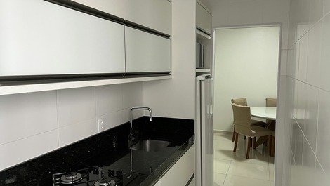 1 bedroom - garage- av. Brazil - wifi and split - for up to 4 people.