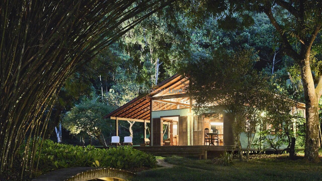 Casa para aluguel de temporada em Angra dos Reis (Enseada do Abraazinho)