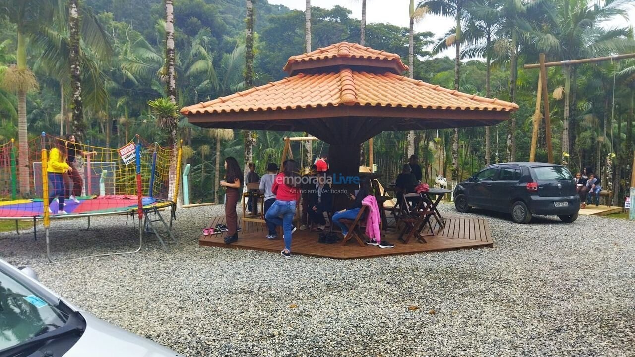 House for vacation rental in Camboriú (Bairro Rio Pequeno)