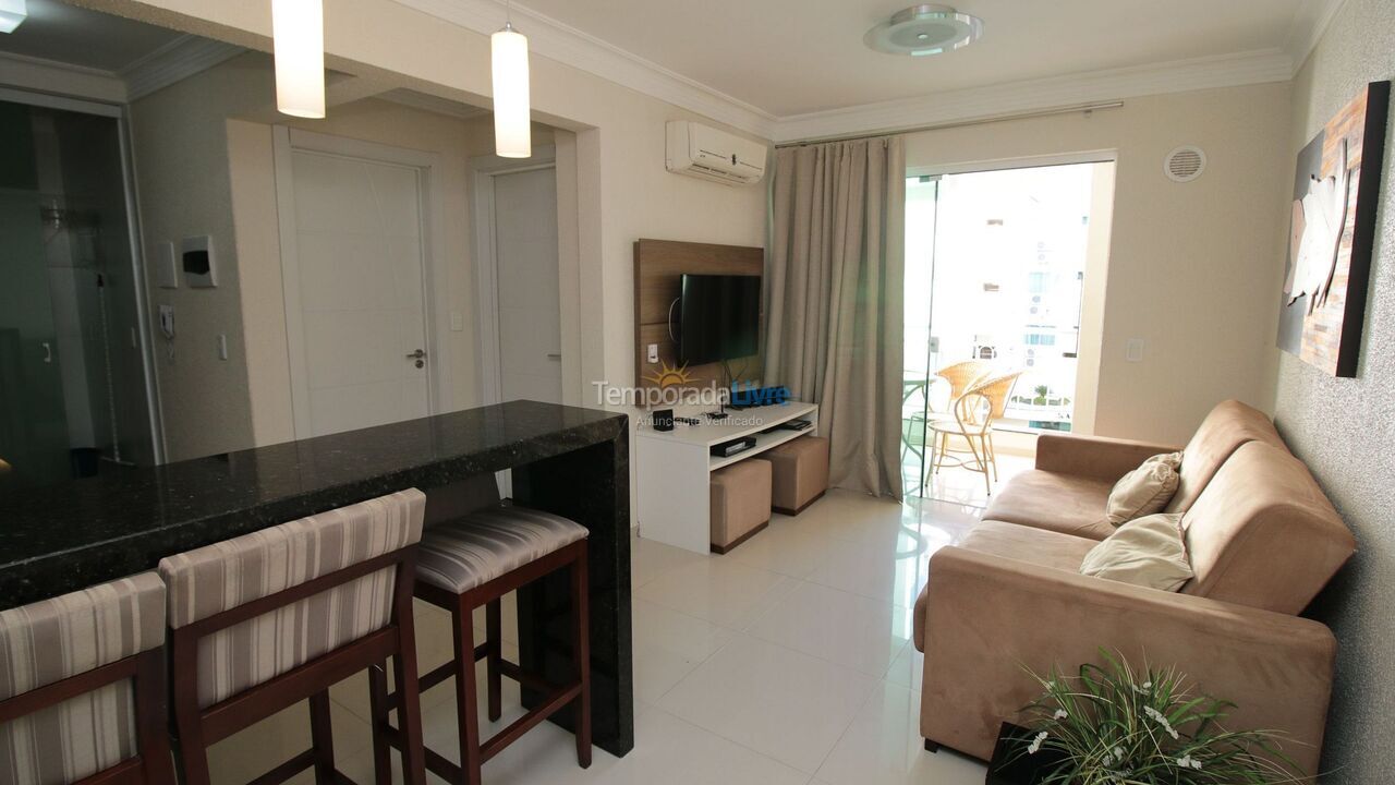 Apartamento para aluguel de temporada em Bombinhas (Praia de Bombas)
