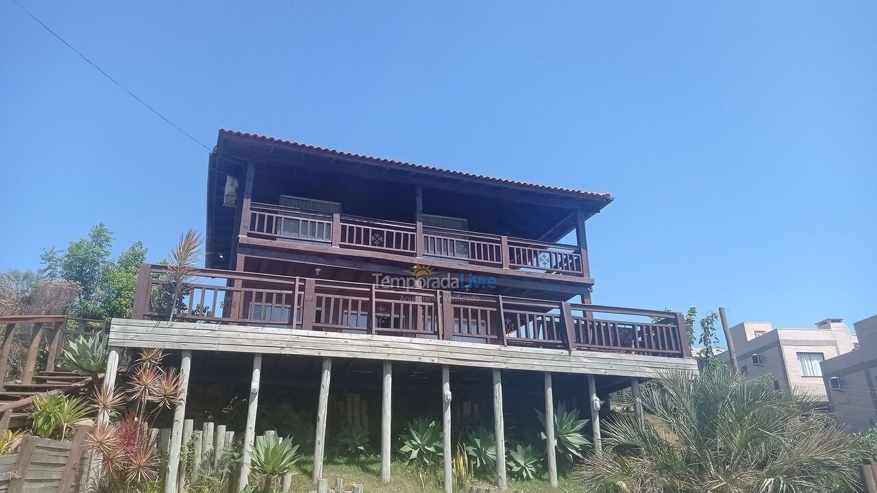 Casa para alquiler de vacaciones em Imbituba (Praia de Ibiraquera)