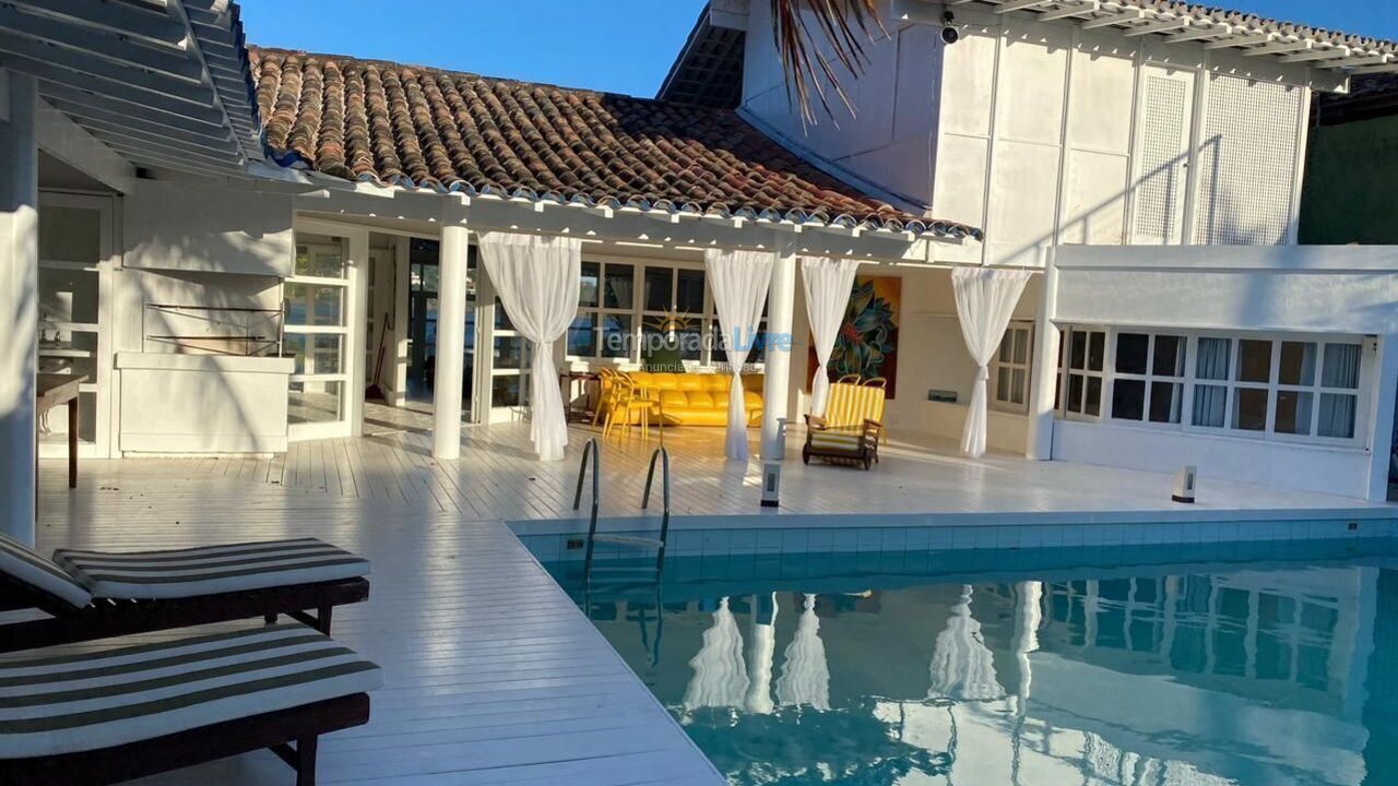 Casa para aluguel de temporada em Armação dos Búzios (Praia da Ferradura)