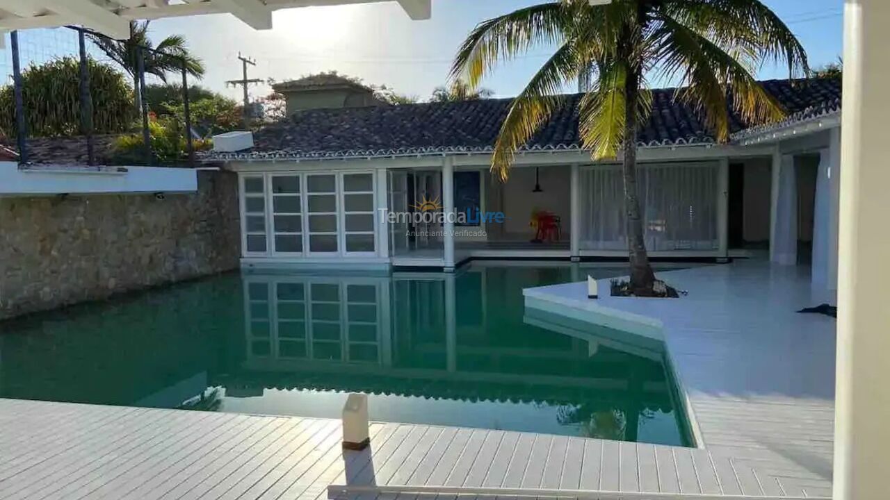 Casa para aluguel de temporada em Armação dos Búzios (Praia da Ferradura)