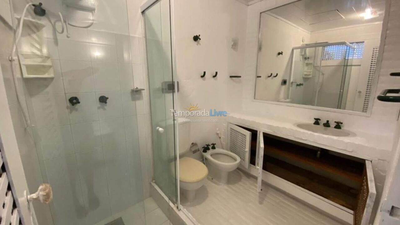 Casa para aluguel de temporada em Armação dos Búzios (Praia da Ferradura)