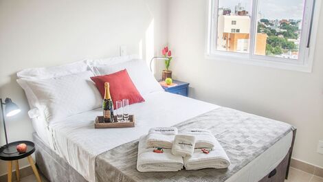Estudio en Vila Madalena, aire acondicionado! Amarillo