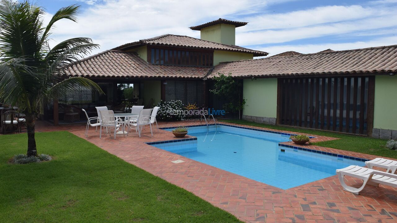 Casa para aluguel de temporada em Armação dos Búzios (Praia Rasa)